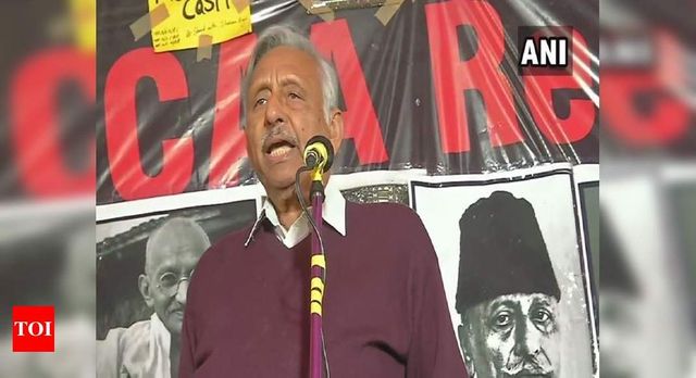 Mani Shankar Aiyar addresses protestors at Shaheen Bagh, makes contentious remarks