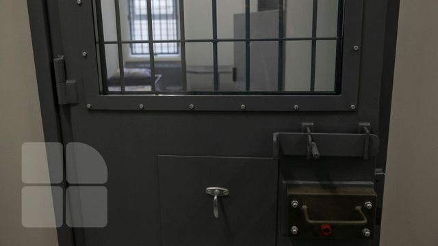 Trei bărbați riscă ani grei de închisoare, pentru deposedarea a trei proprietari de imobilele din Chișinău