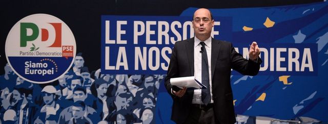 Elezioni europee, Nicola Zingaretti presenta i candidati del Pd: “La nostra lista è l’unica novità”