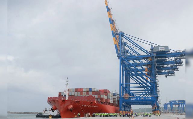 Adani Vizhinjam Port Welcomes 1st Mothership, Puts India In World League
