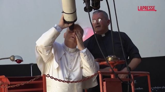 Nell'anniversario dell'allunaggio il Papa visita la Specola vaticana