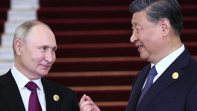 Putin: la Russia e la Cina puntano a una cooperazione paritaria