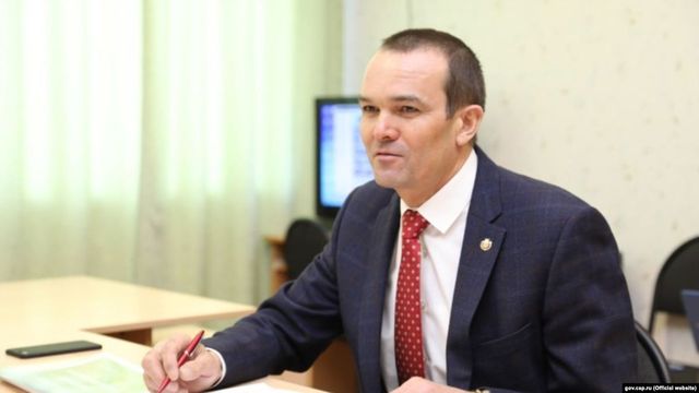 Глава Чувашии заставил пожарного прыгать за ключами от новой машины