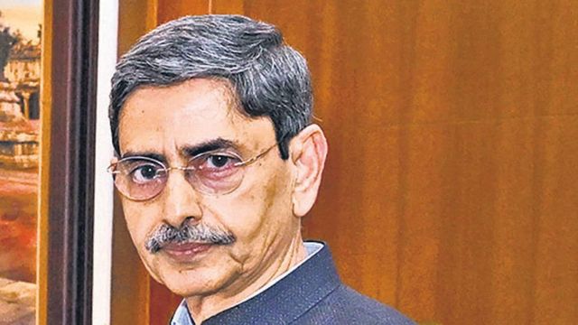 PhD scholar refuses to accept certificate from Tamil Nadu governor