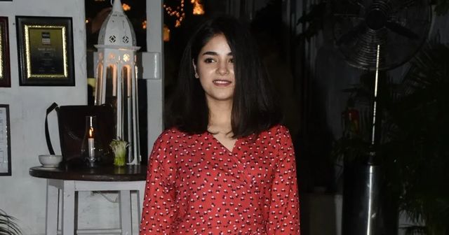 Zaira Wasim Asks Fans to Take Down Her Photos From Fan Pages