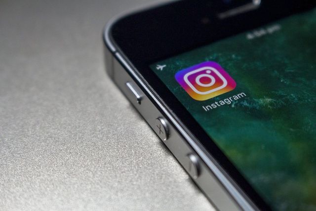 Instagram, implicată într-o anchetă în Europa privind protecția datelor personale