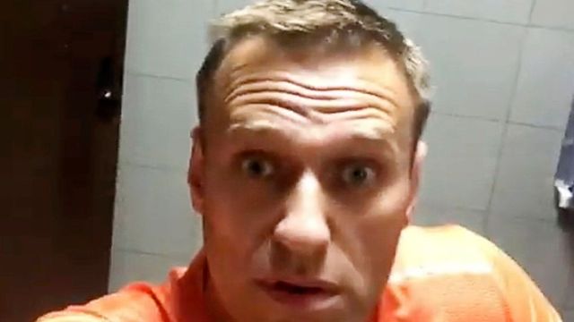 Navalnijt kórházba kellett vinni, orvosa szerint megmérgezhették
