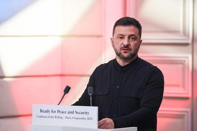 Zelensky, Trump scontento per acquisti Ue di petrolio russo