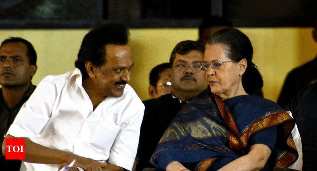 Stalin greets Sonia; hails Congress as 'guarantee' for pluralism