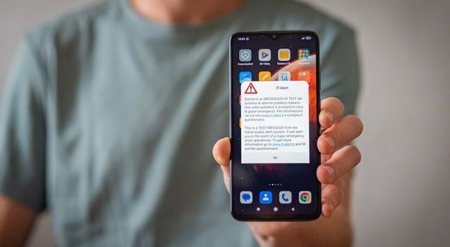 IT-alert, oggi test in Abruzzo e in Trentino: cos'è e cosa fare