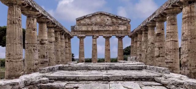 Scoperti due nuovi templi dorici a Paestum