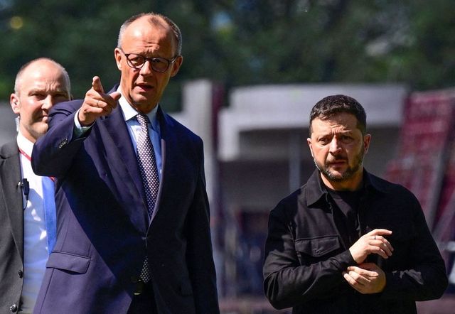 Putin je možná největší válečný zločinec naší doby, řekl Merz