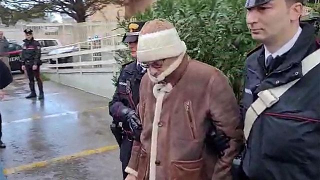 Matteo Messina Denaro, le ultime volontà: “Nessun funerale dalla Chiesa corrotta, Dio sarà la mia giustizia”