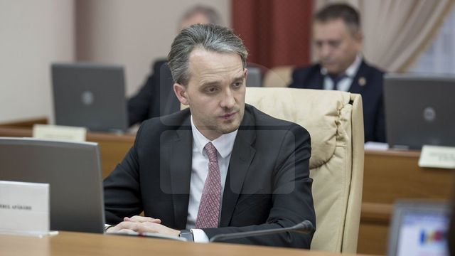 Reacția Ministrului Apărării Eugen Sturza după ce a fost în vizită la militarii bătuți de un coleg agresiv