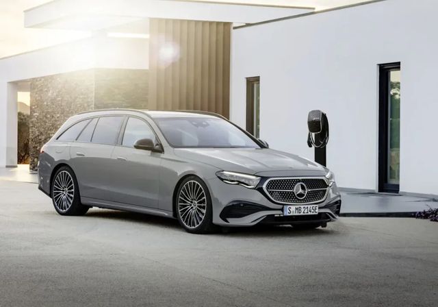 Mercedes-Benz Clase E: un familiar al que aspirar