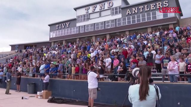 Texas, a Kerrville la commemorazione per le vittime delle inondazioni