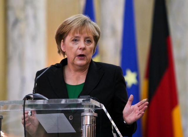 Angela Merkel dă cărțile pe față și recunoaște că are ″o relație conflictuală″ cu Emmanuel Macron