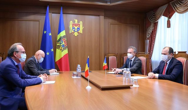 Țulea a avut o întrevedere cu ambasadorul României, Daniel Ioniță