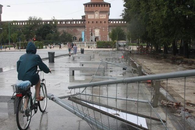 Temporali in arrivo, domani allerta arancione in Lombardia