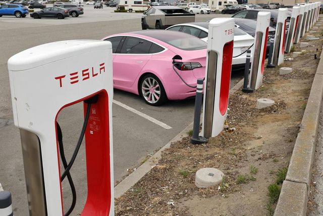 Il robotaxi di Tesla al debutto oggi ad Austin