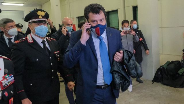 Open Arms, a Palermo processo a Salvini per sequestro di persona