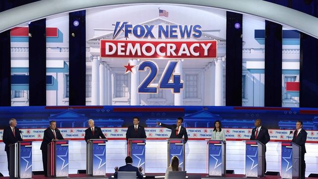 Second Republican Debate Kicks Off Without Frontrunner Donald Trump
