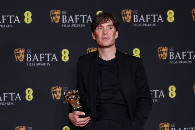 Cum s-au îmbrăcat vedetele la premiile BAFTA 2024