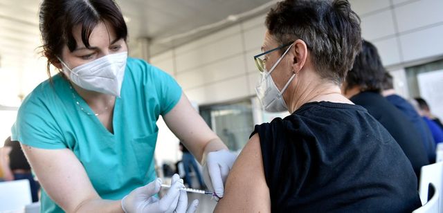 Ve čtvrtek bylo nejvíce očkovaných proti covidu od začátku vakcinace
