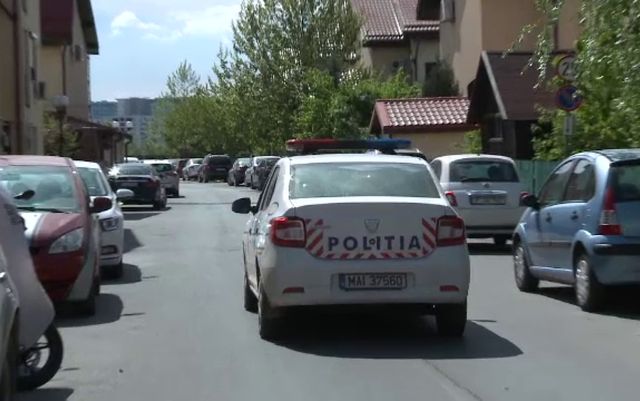 Recidivist găsit de polițiști după ce a plecat cu un băiat de 9 ani dintr-un parc din Focșani