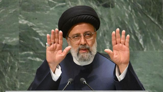 Sanzioni per le donne senza velo in Iran