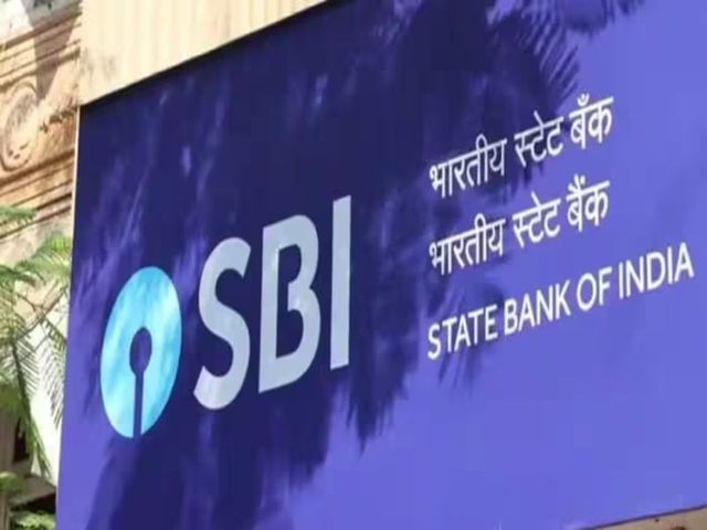 RBI Imposes Rs 2 Crore Fine On SBI, Rs 32 Lakh On Canara Bank