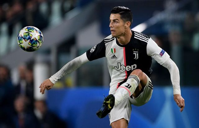 Mama lui Cristiano Ronaldo, afirmații șocante: „Mafia din fotbal l-a împiedicat pe fiul meu să câștige mai multe Baloane de Aur!”
