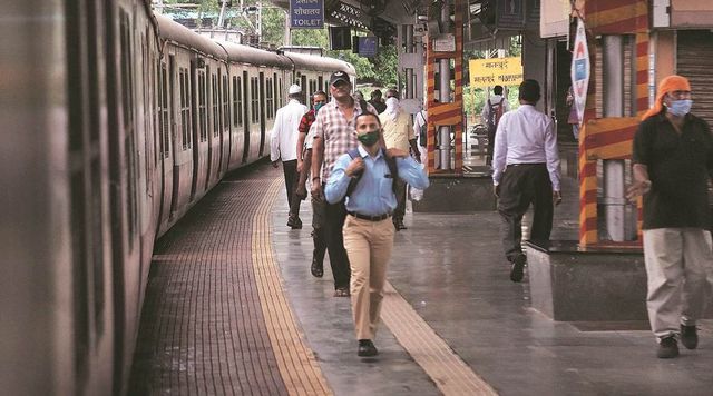 Indian Railways to levy user fee like airports at major stations