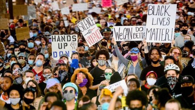 Manifestații anti-rasism au loc în întreaga lume