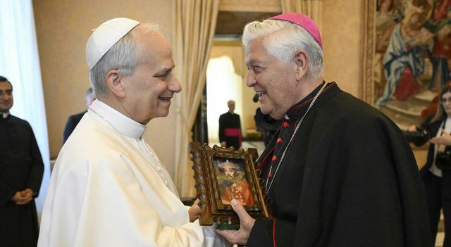 Papa Leone XIV in visita al Dicastero per i Vescovi