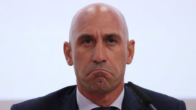 Rubiales Resigns as Spanish Football Chief Over World Cup Kiss Controversy