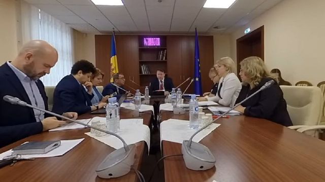 Igor Munteanu: Raportul Curții de Conturi confirmă ilegalitățile comisie în procesul de privatizare a Air Moldova