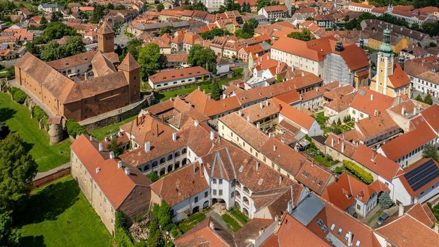 Letartóztatták a kőszegi vezető ügyészt - hivatali visszaéléssel gyanúsítják