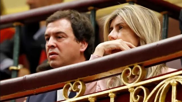 Sánchez reivindica la inocencia de su mujer y su hermano y evita ir al choque con la justicia
