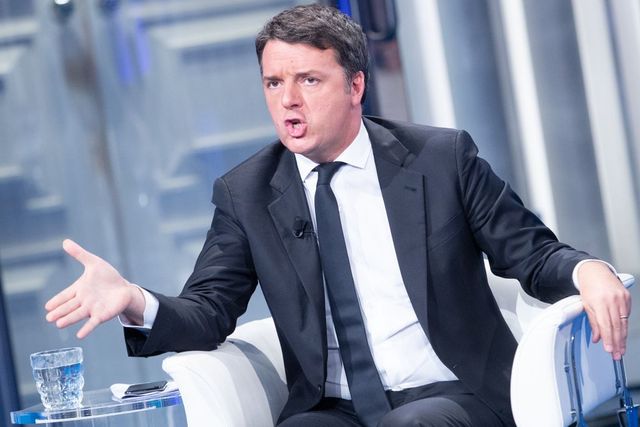 Matteo Renzi kilép pártjából és önálló parlamenti frakciót alakít