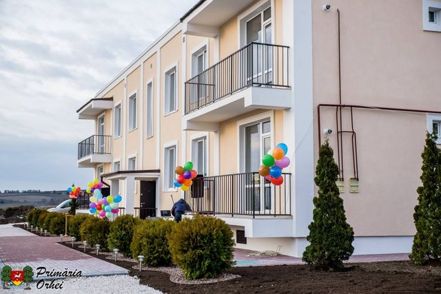 Opt familii din Orhei au primit apartamente sociale la doar 500 lei lunar