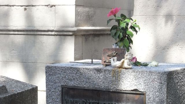 Jim Morrison, ritrovato in Francia il busto rubato 37 anni fa