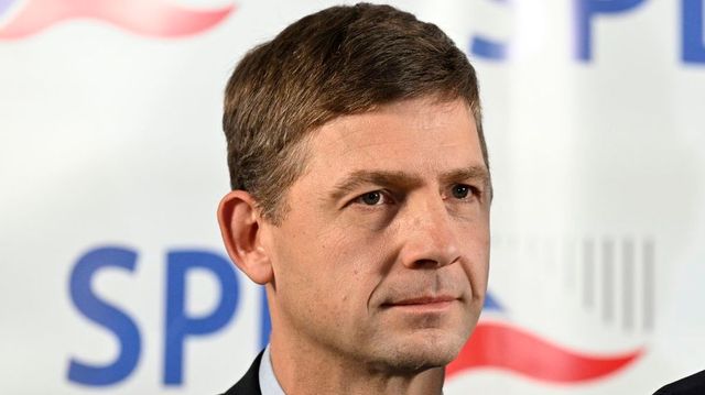 Kandidátku SPD a Trikolory pro eurovolby povede bývalý europoslanec Mach