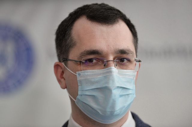 Voiculescu: Nu e firesc să plătim testarea celor care refuză vaccinarea