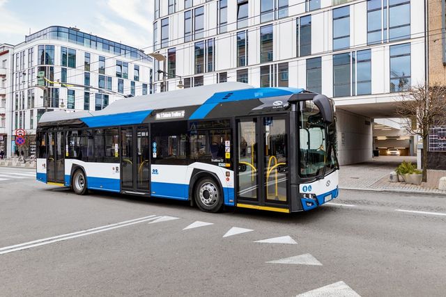 Solaris va livra 20 autobuze electrice la Iași, contract de 51,62 milioane de lei plus TVA