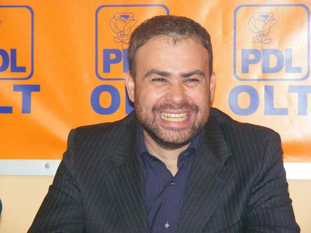 Aducerea în România a lui Darius Vâlcov, o chestiune de zile - ministrul Justiției