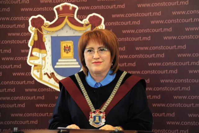 Domnica Manole solicită să i se achite salariile de peste 1 mil. lei pentru 2017 - 2019