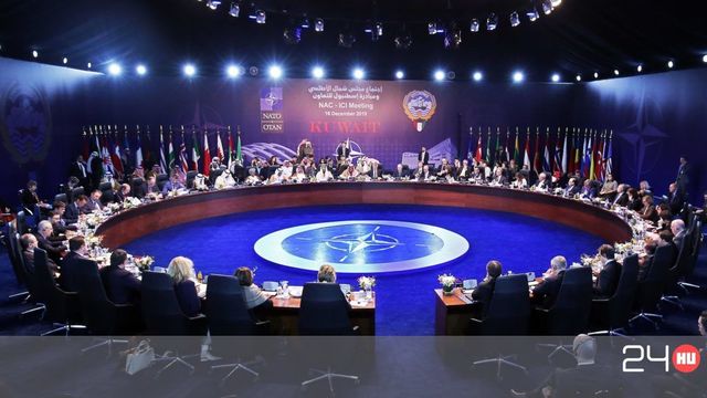 Rendkívüli tanácsülést hívott össze a NATO