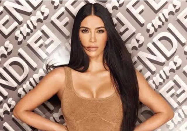 Kim Kardashian: ni lorzas, ni papada