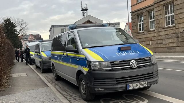Attacco col coltello alla stazione di Amburgo, almeno 8 feriti